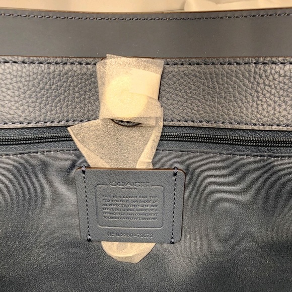 COACH LARGE Super Light Genuine Pebbled Leather TOWN TOTE Handbag - Picture 12 of 15